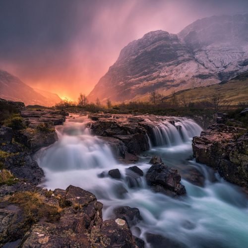RAGING GLORY